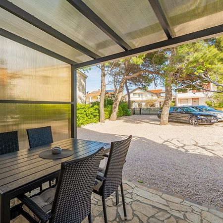Apartments Villa Agape Vir Eksteriør bilde