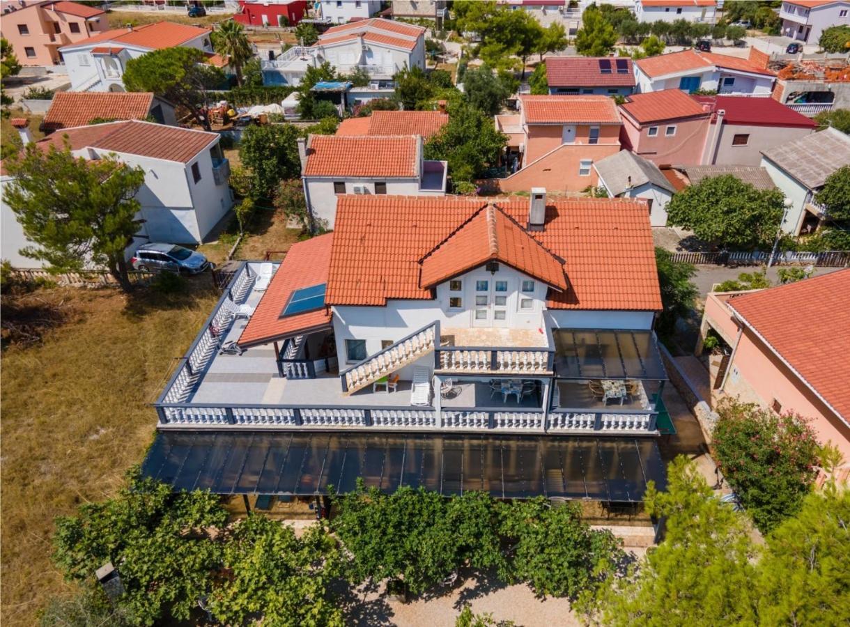 Apartments Villa Agape Vir Eksteriør bilde