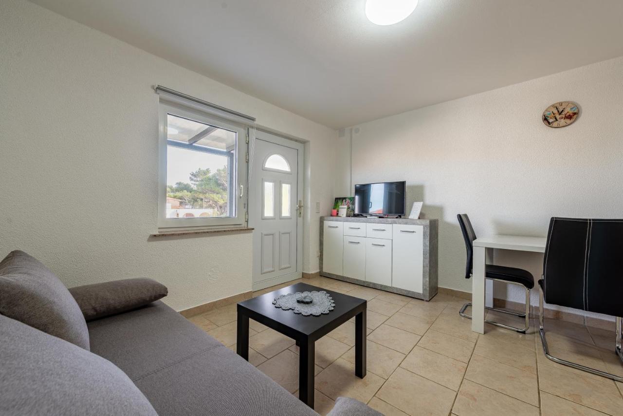 Apartments Villa Agape Vir Eksteriør bilde