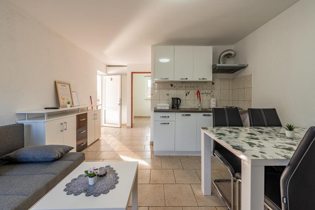 Apartments Villa Agape Vir Eksteriør bilde