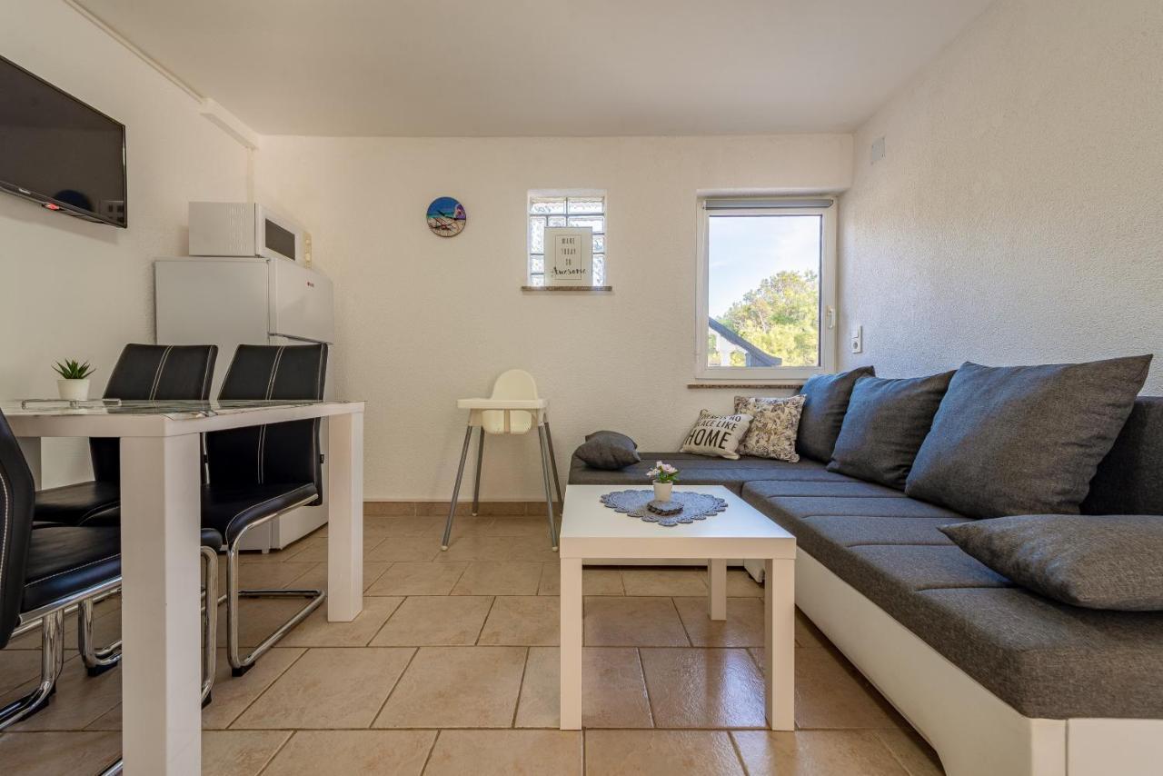 Apartments Villa Agape Vir Eksteriør bilde